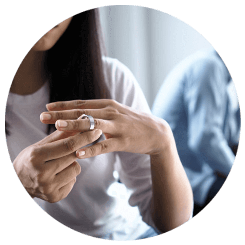 Couple having a divorce due to constant fights in need of family therapy